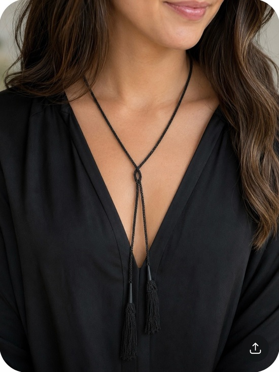 Kendra Scott Jewelry - Kendra Scott “Phara” Lariat Necklace in Black Matte